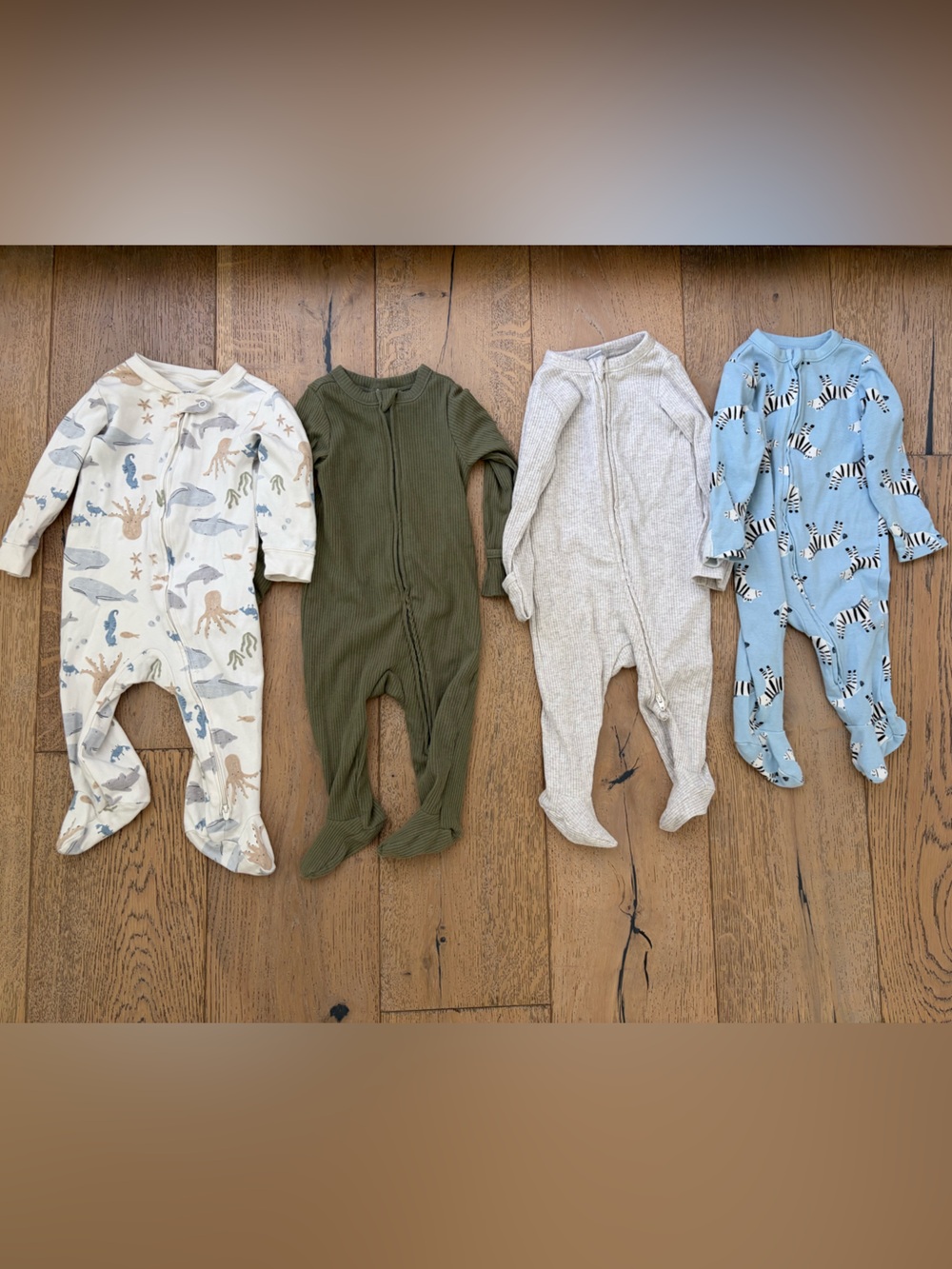 4 Piece Baby Boy Girl Sleeper Old Navy Ribbed Carter’s Ocean Zebra 6-9 months